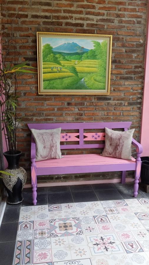 Jaswan Inn Borobudur Magelang Extérieur photo